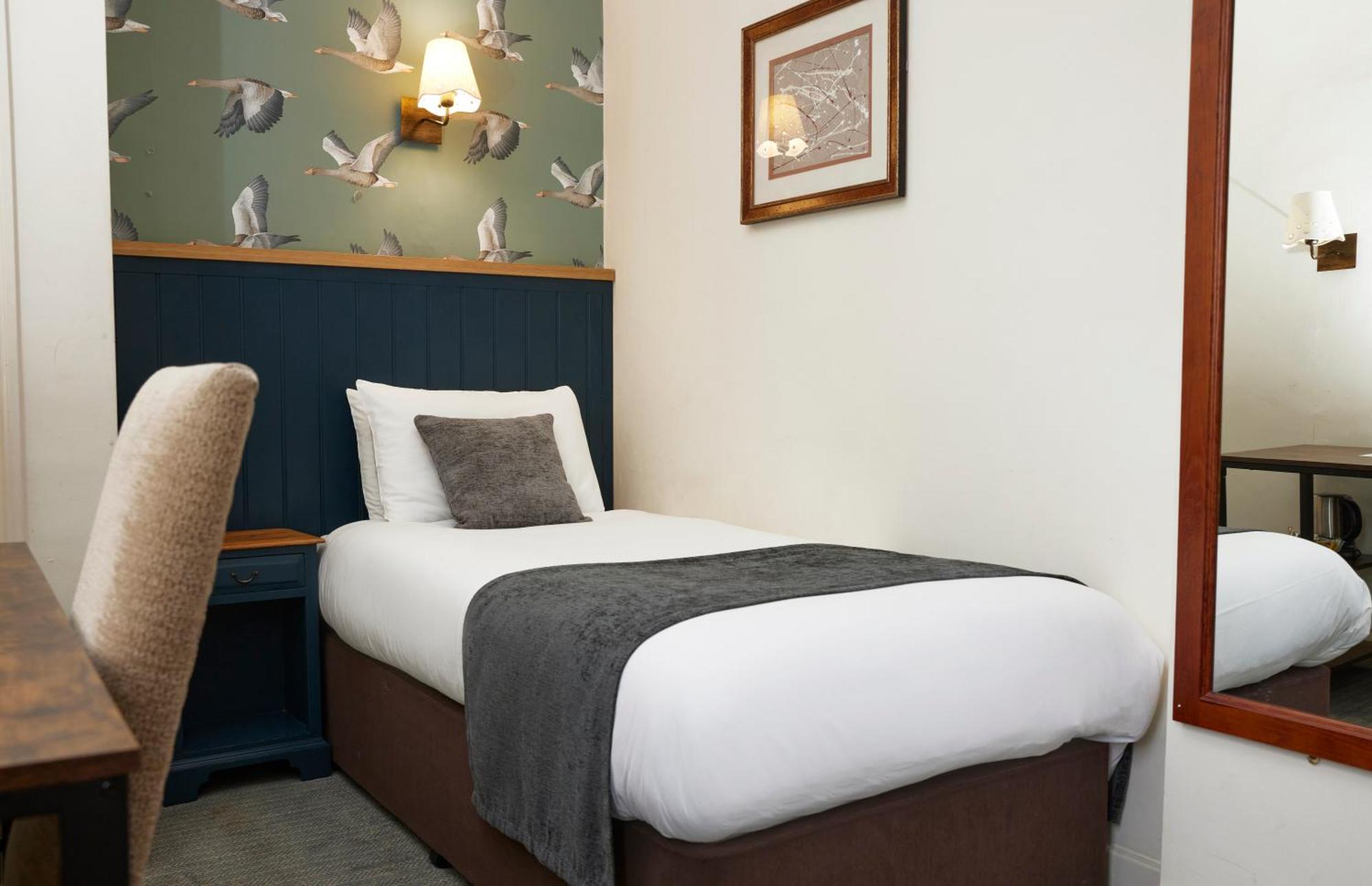 Bull Hotel By Greene King Inns Long Melford Dış mekan fotoğraf
